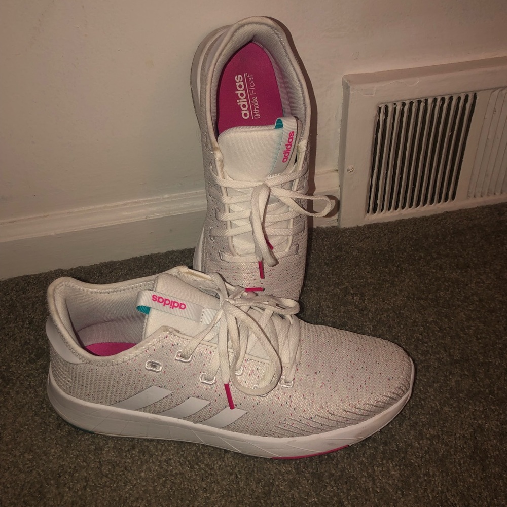 Adidas cloud foam worn once